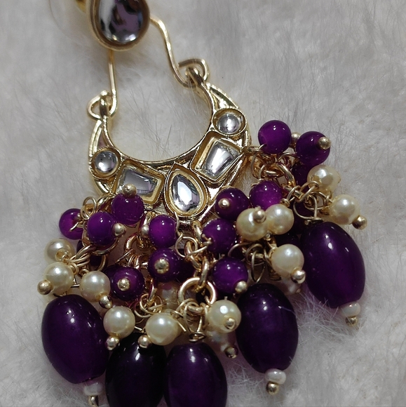 Ethnic Kundan Beads earrings - Picture 3 of 7